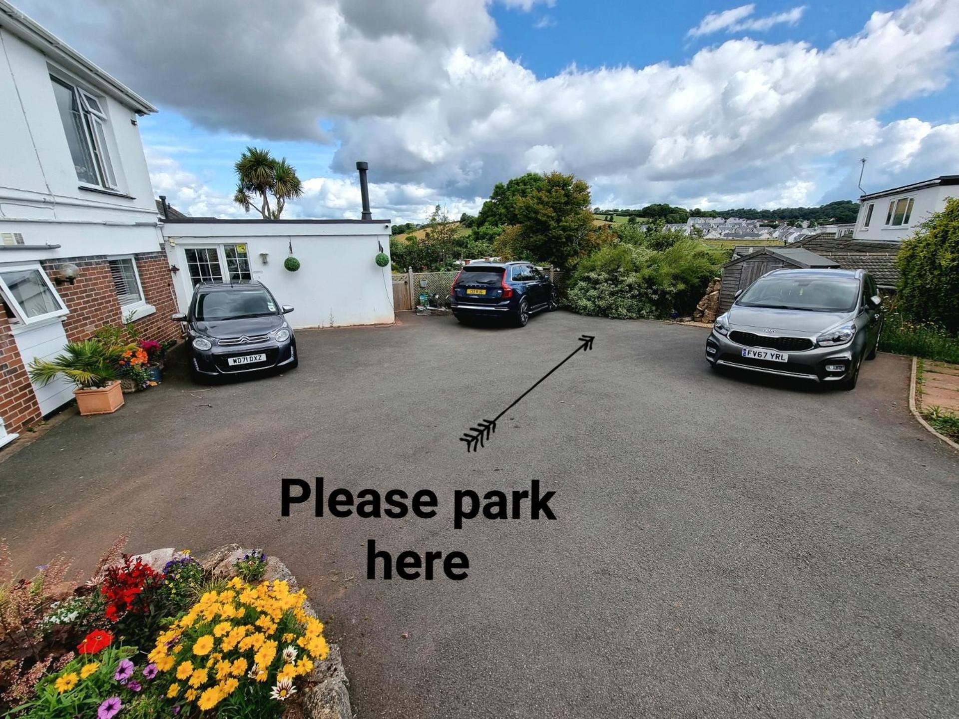 Lovely Private Studio Room With Own Kitchen And Bathroom. Set In The Popular Area Of Shiphay In Torquay And Only A Short Walk From Torbay Hospital מראה חיצוני תמונה